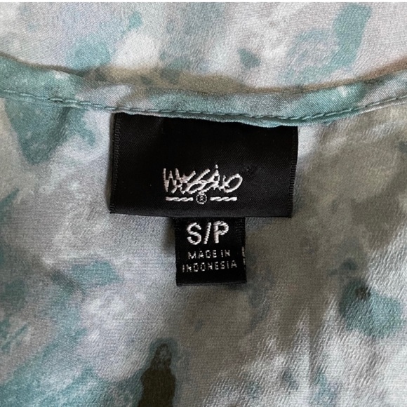 Mossimo Women's Racerback Tank Top Size S/P Abstract Sheer Blouse - Picture 6 of 6